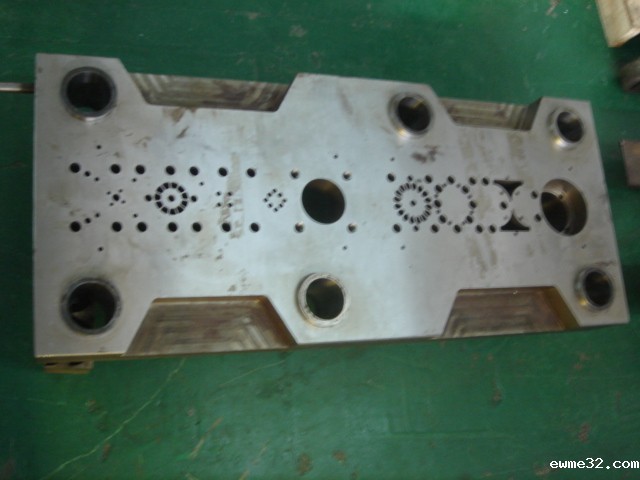 冲压模具上模座